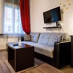 Budapest Rooms Bed And Breakfast