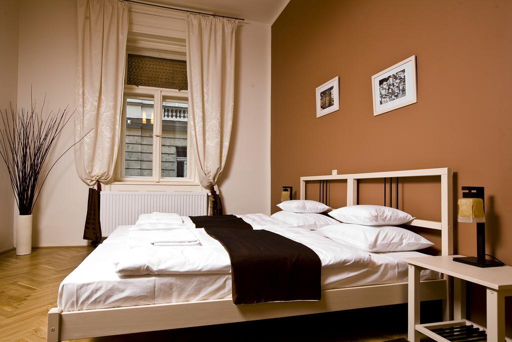 Budapest Rooms Bed And Breakfast Gasthuis